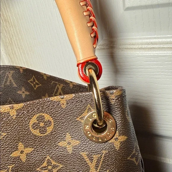 Louis Vuitton Dark Brown Monogram Shoulder Bag - Picture 8 of 11
